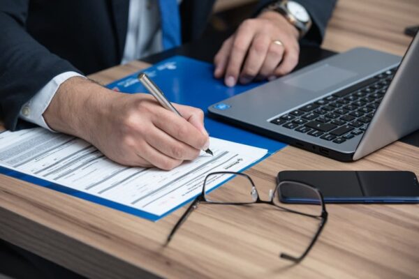 Ejemplos de reglamentos de una empresa